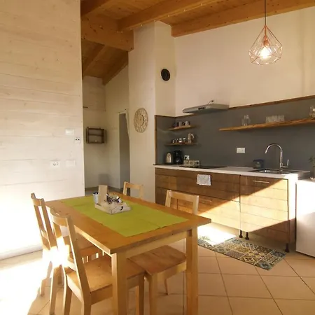 Летний дом Chalet Fior Di Ciliegio Mountain Iseo Hospitality Sovere