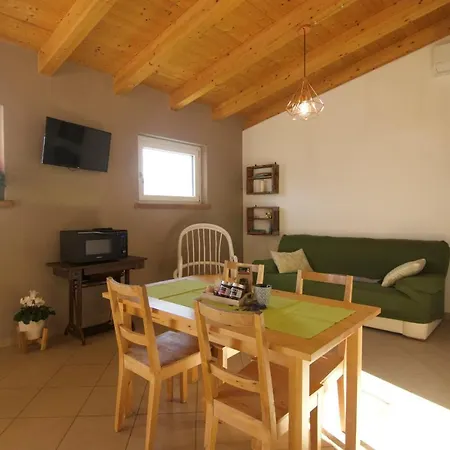 Chalet Fior Di Ciliegio Mountain Iseo Hospitality Sovere